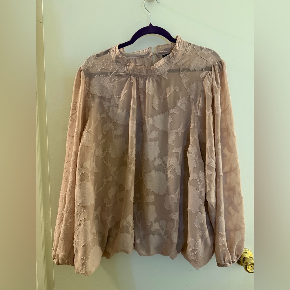 Torrid Blush Floral Lace Blouse